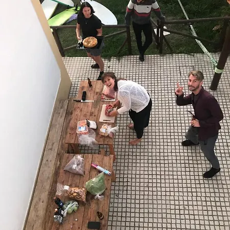 Coworksurf - Dos Irmaos Affittacamere Ericeira