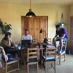 Gasthof Coworksurf - Dos Irmaos