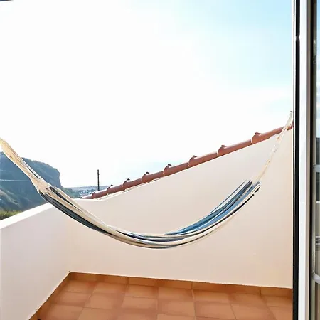 Coworksurf - Dos Irmaos אריסרייה