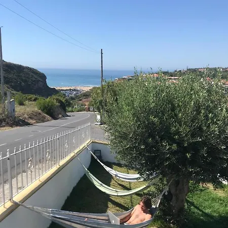 Coworksurf - Dos Irmaos בית הארחה