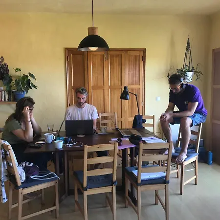 בית הארחה Coworksurf - Dos Irmaos